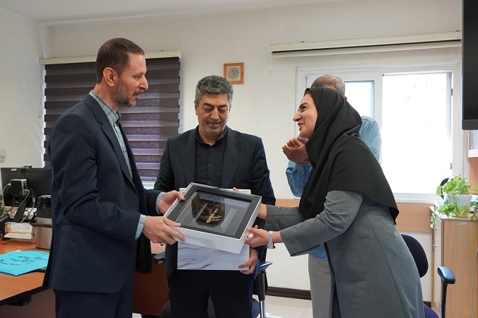 مراسم تودیع و معارفه سرپرست مدریت توسعه و ارزیابی تحقیقات